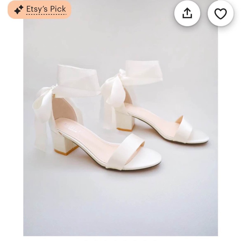 Elegant White Women's Heels with Bow Detail